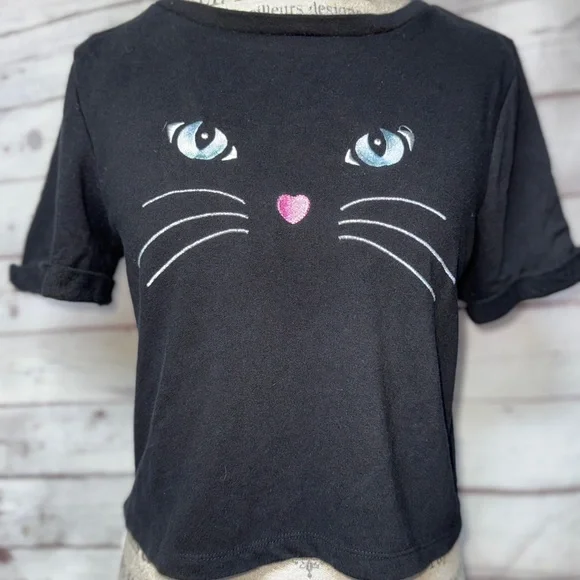 H&M Black Tee with Cat Face Design - Picture 1 of 4
